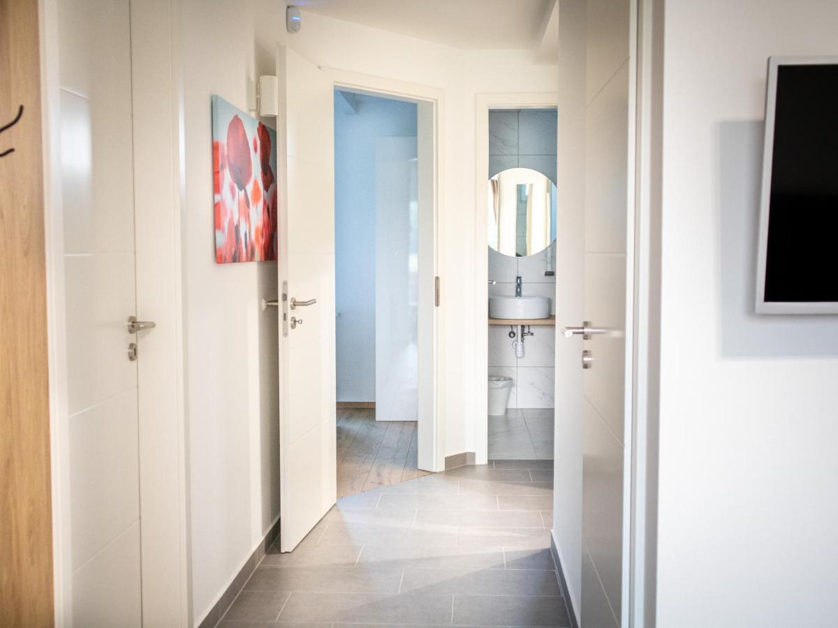 Ugo Apartman Halaszi Екстер'єр фото