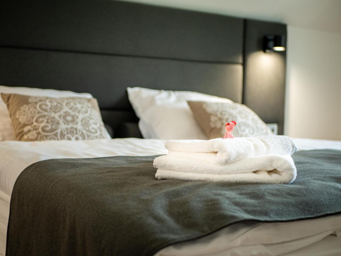 Ugo Apartman Halaszi Екстер'єр фото