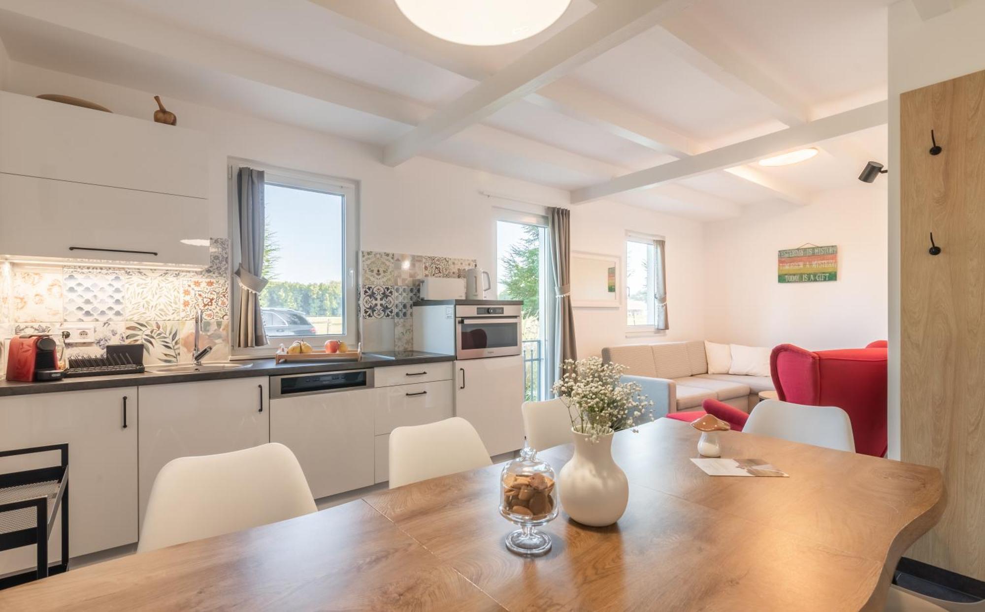 Ugo Apartman Halaszi Екстер'єр фото